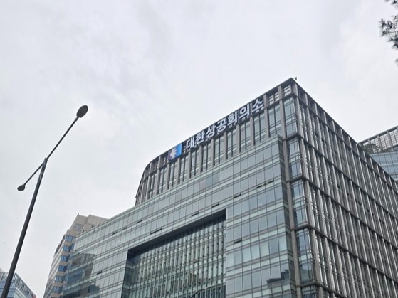 대한상의 기업 10곳 중 6곳, 통상임금 판결에 경영 어려움 겪어