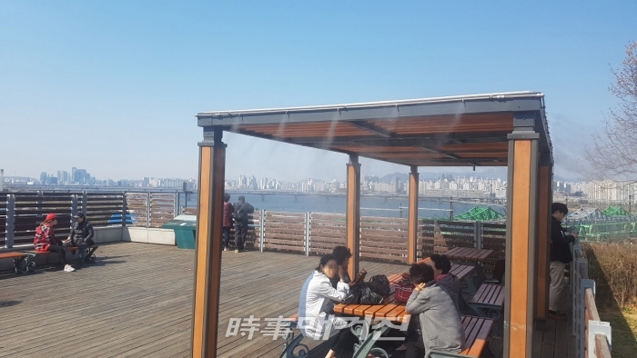 사육신공원 전망대 스마트 쿨링포그 쉼터 운영