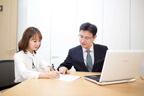 로스토리 법률사무소 도산전문변호사가 말하는 법인 파산 시 대표이사의 책임 범위