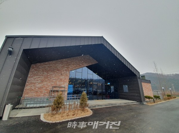 ㈜순수의 닭갈비 전문점 온더가든 조만간 춘천의 새로운 명소 될 터