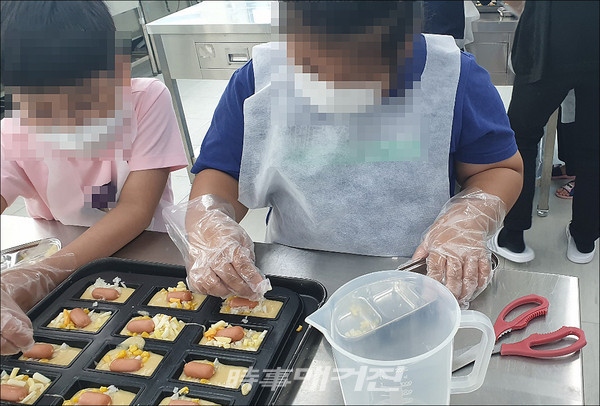 광주동·서부교육지원청, 기초학력 향상 위한 제과·제빵 체험활동 실시