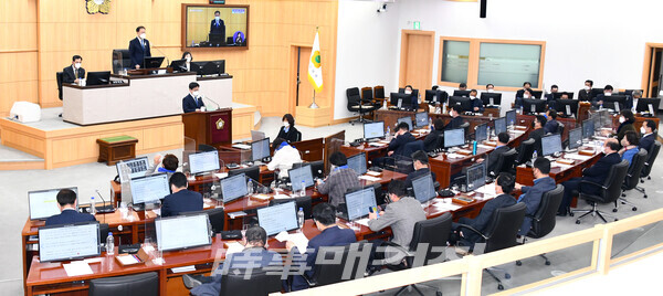 여수시의회, 제2회 추경안 확정 및 웅천부영 2‧3차 하자보수 촉구