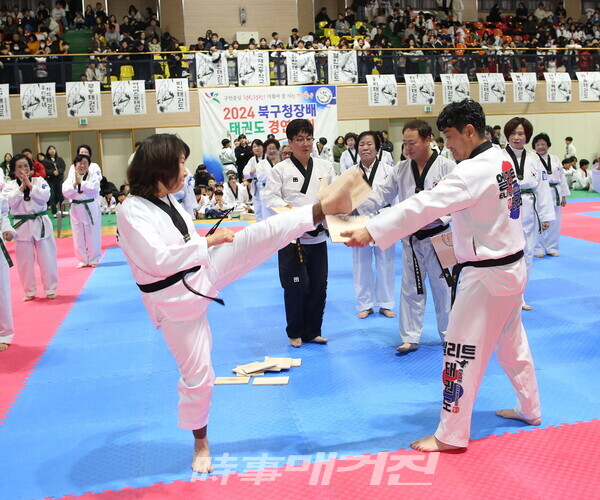 제 16회 2024 북구청장배생활체육태권도경연대회 열띤 경연과 화합으로 성료