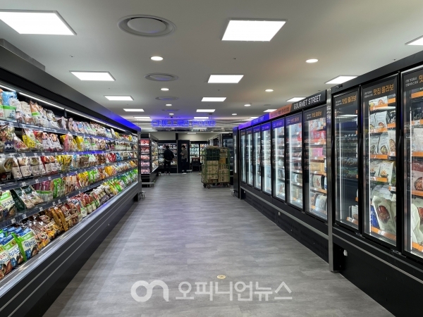 뉴 롯데마트 D-1…구조조정 끝내고 리뉴얼로 다시 비상할까