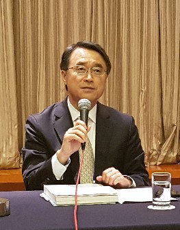 내과 전문의 40% 아상 일반 내과 진료 시행
