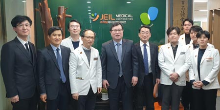  식약처 차장, ‘SK바이오사이언스 연구소·제일메디칼코퍼레이션’ 방문  