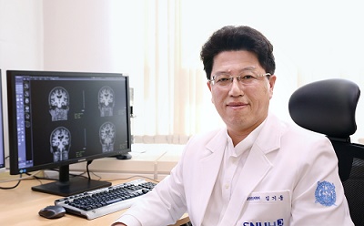 하루 커피 2잔 초과 섭취 여성, 뇌졸중·인지기능 저하 발생 위험…뇌백질 고강도신호 용적 높아