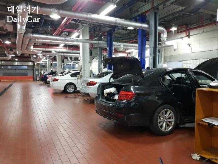 [르포] 심야(深夜)에도 분주했던 BMW 서비스센터..그 12시간의 기록