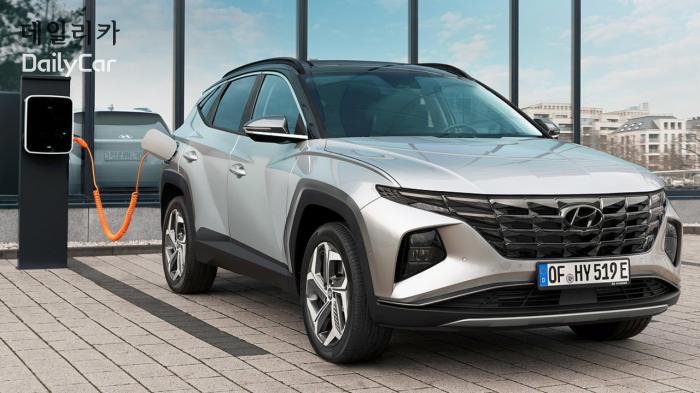 ‘투싼 PHEV’, 전기모드 주행거리 53㎞ 인증..토요타 ‘라브4’는?