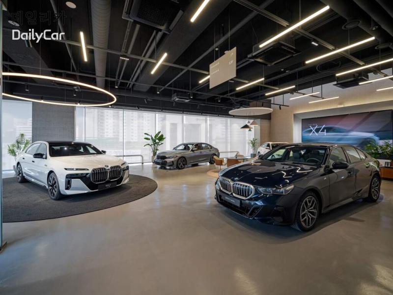 바바리안 모터스, BMW 금천 전시장 확장 이전 오픈..고객 마케팅 강화