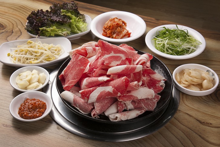 대패삼겹살 이용한 두루치기와 볶음밥 만드는 법은?