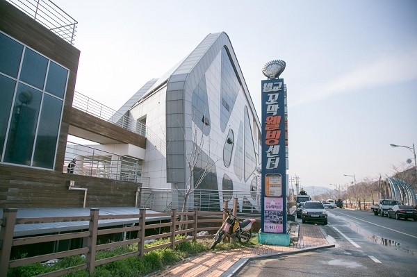벌교꼬막맛집 장도웰빙꼬막정식 직접 잡은 참꼬막, 돌게로 운영