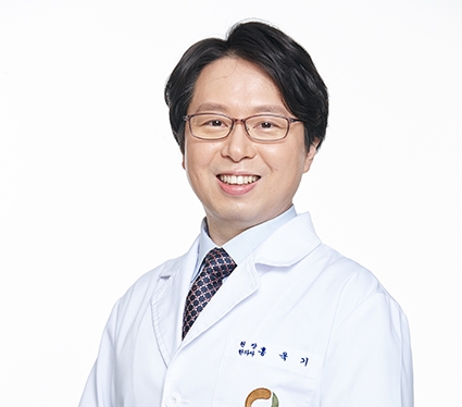 [칼럼] 양치질 후 없어지지 않는 입냄새, 제거 위한 치료 요구돼
