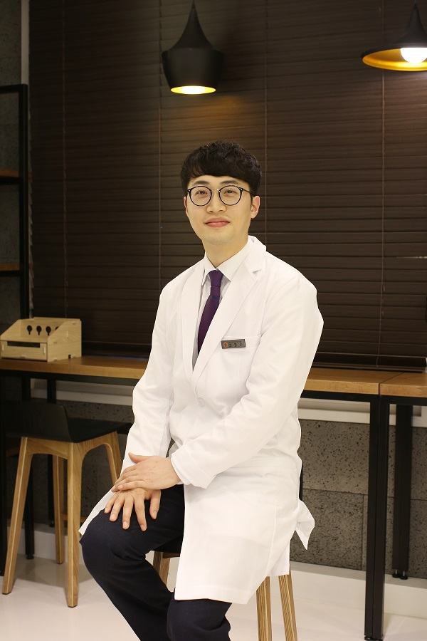 [칼럼] 치주질환의 직접적인 원인은 입 속 플라크, 꼼꼼한 칫솔질과 함께 정기적인 치과 진료가 중요