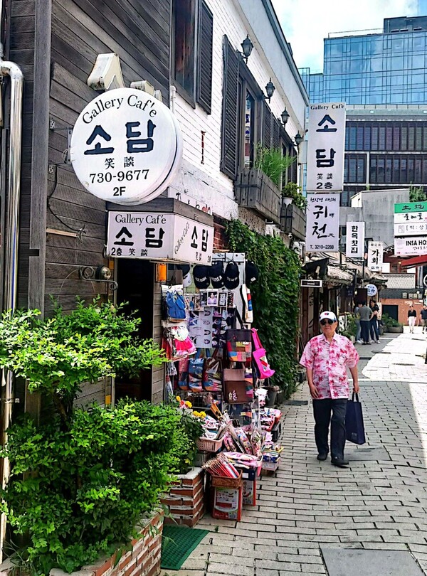 인사동 14번길 골목안 (2)