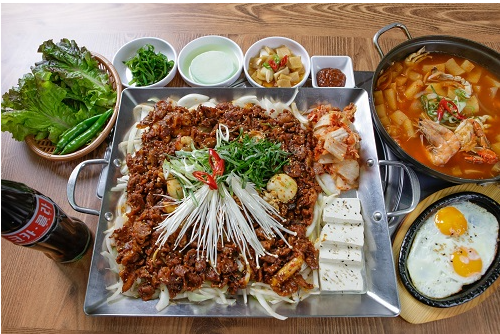창원 상남동 맛집 배불뚝이 소주, 생불고기 무한리필 제공