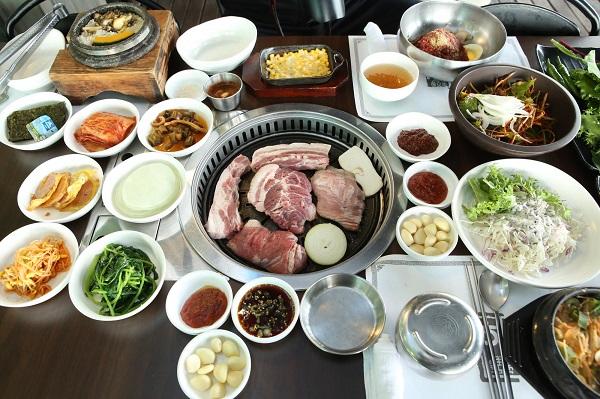하영흑돼지, 중문관광단지 부근에 위치한 제주 중문 흑돼지 맛집 가볼만한 곳