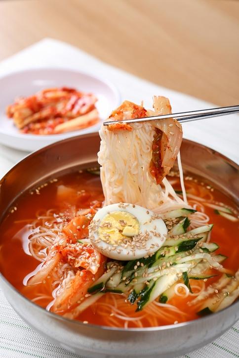 김치 말이 국수로 이냉치냉! 레시피 알아보자
