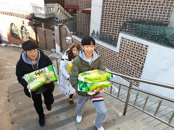 보람튜브 ‘독거노인, 저소득어르신 대상 주식회사 보람패밀리 봉사 진행’ 따뜻한 행보