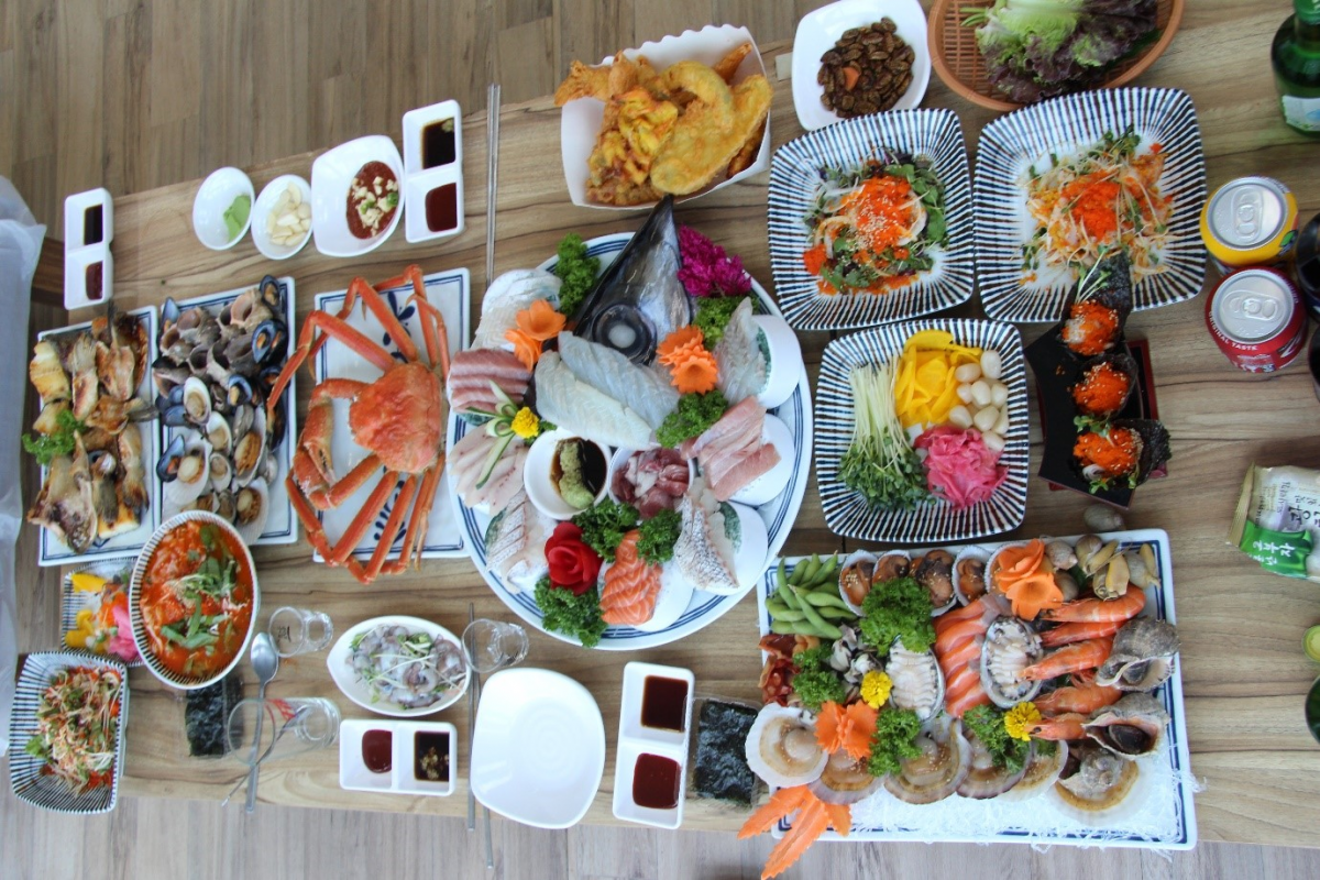 소래포구 횟집 맛집 ‘성복수산’, 소래포구꽃게대하축제로 푸짐한 서비스 제공