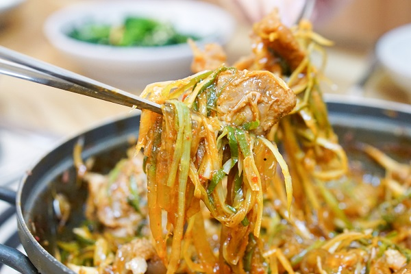 종로 안국역 맛집 ‘터줏골명가’ 명가짜글이와 매운갈비찜을 제대로 맛볼 수 있는 곳!