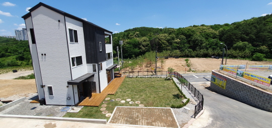 동탄2신도시 인근, 용인플랫폼시티 개발계획 전원주택 용인 기흥구 공세동 ‘해비치마을 타운하우스’ 1차 24세대 분양중!