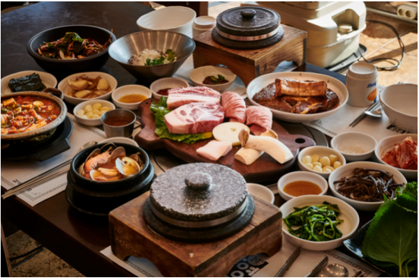 제주도 서귀포 중문관광단지 맛집 ‘하영흑돼지’ 육즙이 풍부한 흑돼지로 유명해