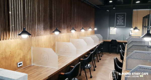 어라운드스터디카페 의왕포일점, 연일 만석에 확장 공사 진행.. 4월 중 추가 공간 오픈