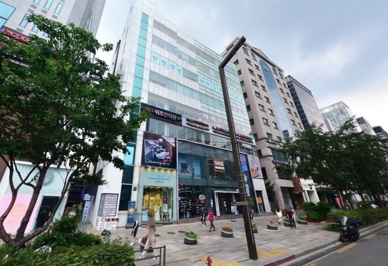 가수 비의 삼영빌딩, 1년만에 매물로 등장