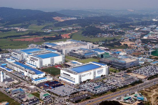 [반도체의 봄] HBM 확장 삼성전자, 천안사업장에 기존 인력 파견