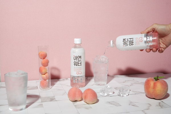 오늘 하루도 건강하게 빙그레, 신제품 아연워터 선보여