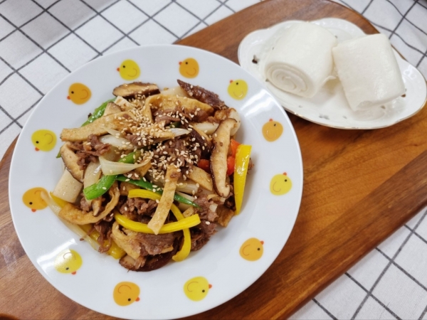 [엄마아빠와 함께하는 두뇌발달 아동요리] 임금님이 드시던 간장떡볶이 궁중떡볶이