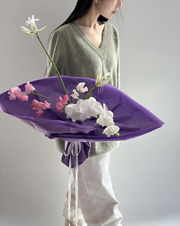 연말에 선물할 ‘유니크한’ 꽃다발 찾고 있다면 클릭!
