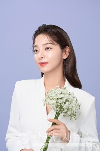 설인아, 청순美 뷰티 여신 매력 발산