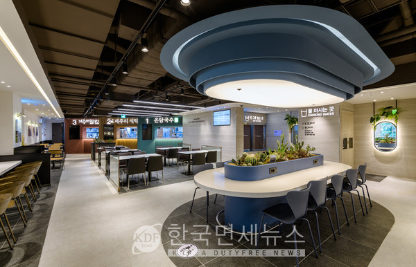 아워홈, 제주국제공항 아워홈 푸디움 오픈...제주도 맛과 멋 즐길 수 있어