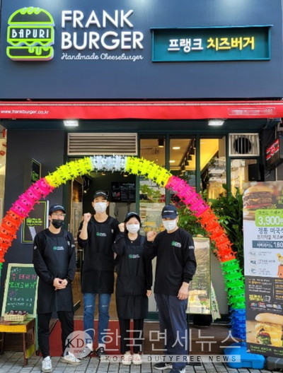 수제버거 바푸리프랭크버거 10개월 만에 30호점 돌파 가성비 입소문 중