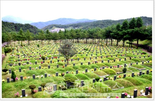 부산시, 설연휴기간 영락·추모공원←전국 공설묘지 전면 폐쇄→예산·삼척·인천·해남 등도 [코로나19, 25일]