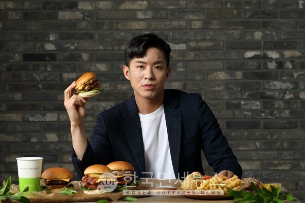 미스터트롯 나태주 수제햄버거 바푸리 프랭크버거 첫 광고촬영