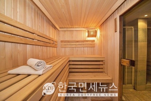 달 목욕 발급, 금지 ... 세신사 등 목욕탕 사우나 종사자 전수조사, 이용객 모두 전자출입명부 작성