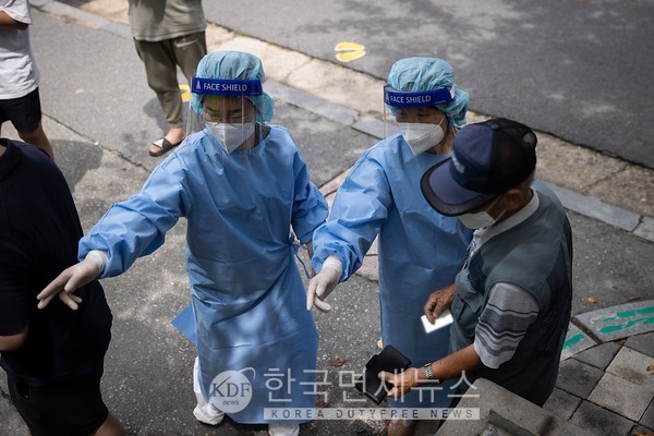 기흥 물레방아-지리산부영 함바- 창원 뮤진해세공사←必검진→맥도날드 구미인동-고성 디아노피아-CGV 강릉 등 [코로나19, 19일] 