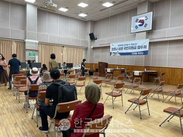 [必검진] 연일 최다 기록...시흥 썸마사지, 당진 어서와칼국수먹자, 영암 아크로CC, 대구 황가네뒷고기, 김제 우리떡방앗간[코로나19, 20일]
