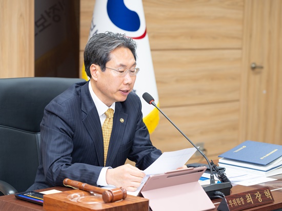 개인정보보호위원회 SK텔레콤 메인서버 유출 추정…굉장히 상징적