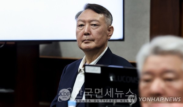 내란 특검, 윤석열에 체포방해 등 총 징역 10년 구형 
