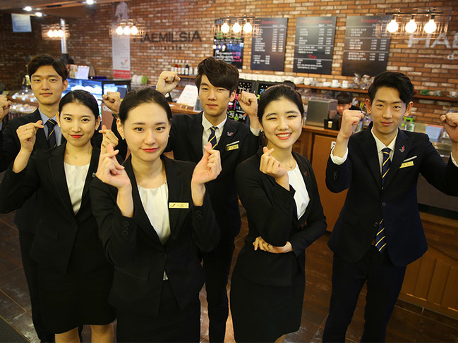 호텔학교 한호전 / 고용노동부 주최 한국산업인력공단이 주관하는 2020 산업계 주도 청년 맞춤형 공동훈련센터 선정
