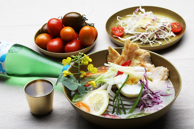<Food Column / 풍안그룹 이동조 회장의 음식이야기> 닥살물냉면,  면을 덤덤하게 육수는 짜릿하게