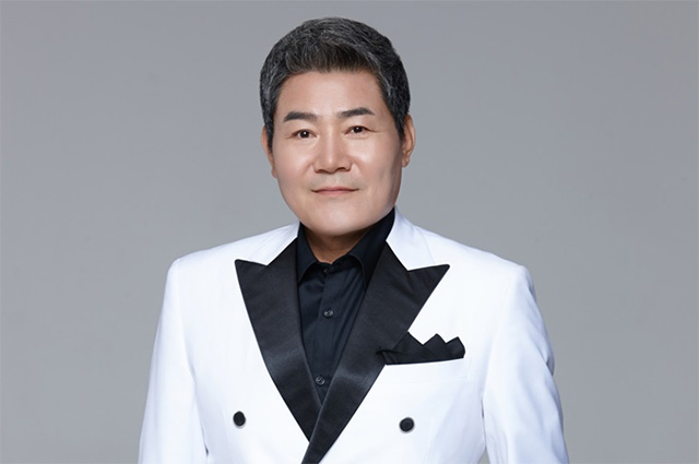 트로트 가수 ‘진성’, 희로애락 담은 새 앨범 타이틀곡 ‘못난놈’ 등 호평