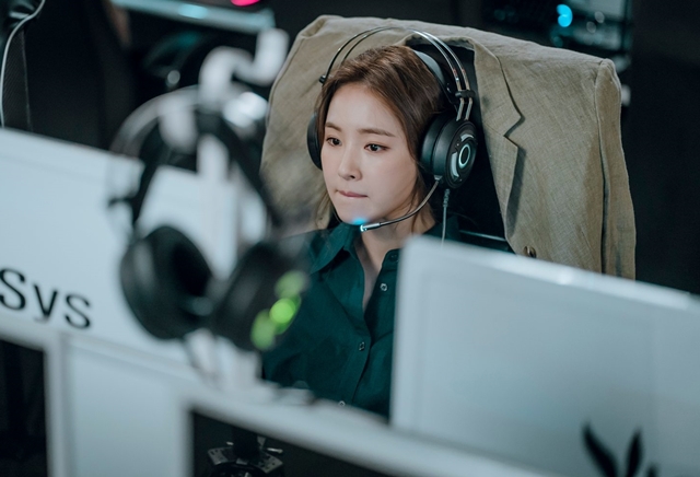 런온, 거북목 임시완XPC방 게이머 신세경 스틸 공개