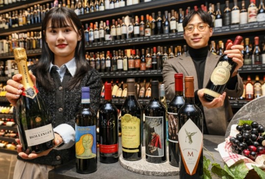 [포토뉴스] 현대백화점 목동점, 대규모 와인페어 진행
