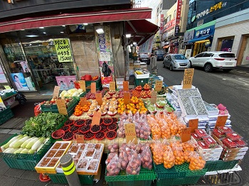 사장님이 목회자?…야채가게, 또 다른 사역지