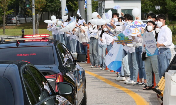HWPL 만국회의, 신천지 이미지 세탁…신도 고혈짜기 논란